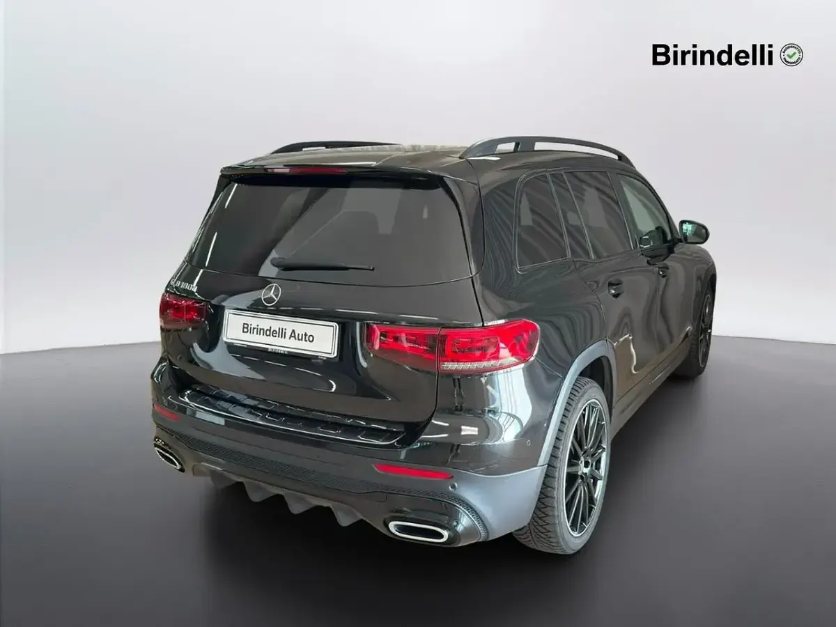 Usata Mercedes GLB180 Premium 116 CV (85 kW) 2023 Nero SUV