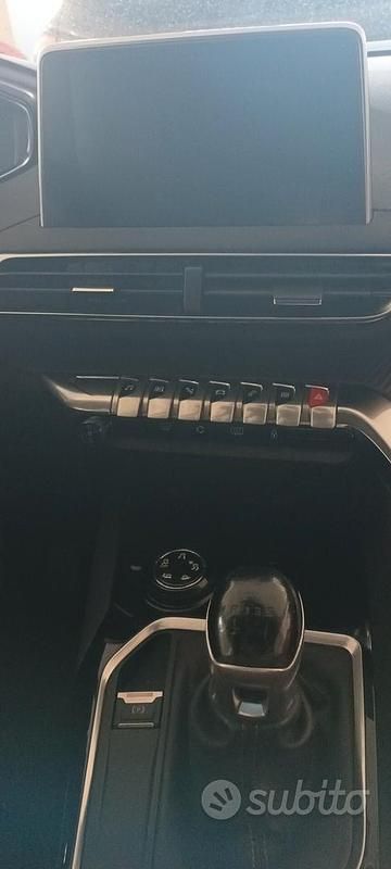 Usata Peugeot 3008 Allure 130 CV (95 kW) 2019 Nero Station wagon