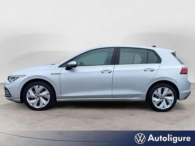 Usata VW Golf VII Style 131 CV (96 kW) 2021 Argento Utilitaria
