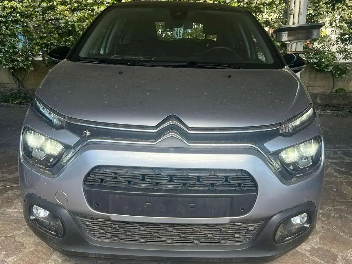 Usata Citroën C3 PureTech 83 CV (61 kW) 2023 Argento Utilitaria
