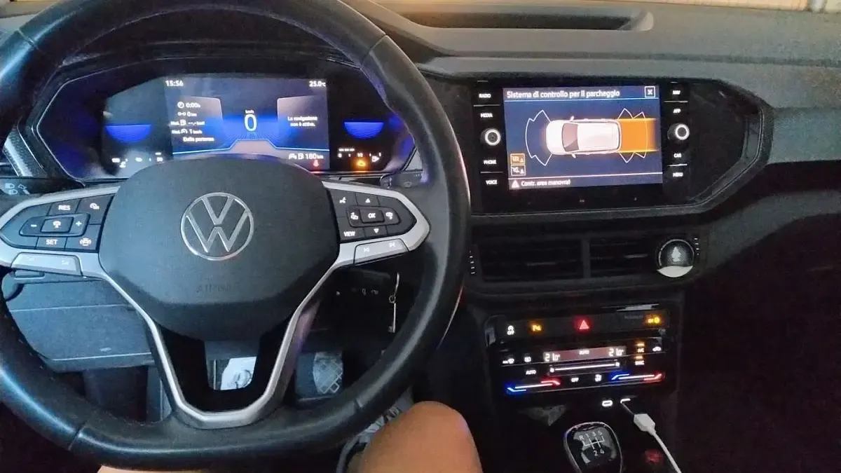 Usata VW T-Cross Style 95 CV (69 kW) 2023 Beige SUV