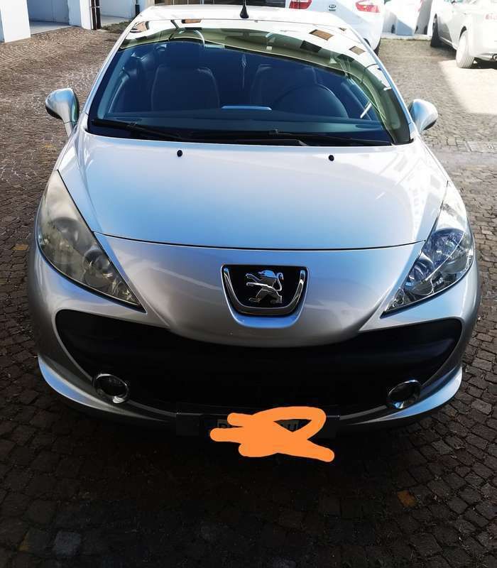 Argento Usata 2007 Peugeot 207 CC Cabrio | 4000 € (Super prezzo) - Immagine 1/4