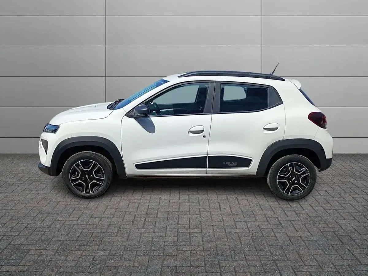 Usata Dacia Spring Comfort 19 kW (26 CV) 2023 Other Utilitaria