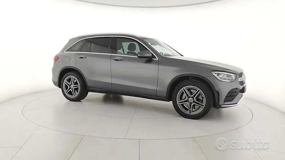 Usata Mercedes GLC220 Premium 194 CV (142 kW) 2021 Grigio SUV