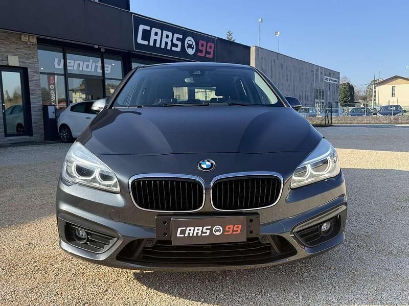 Usata BMW 218 Active Tourer Sport Line 150 CV (110 kW) 2015 Grigio Monovolume