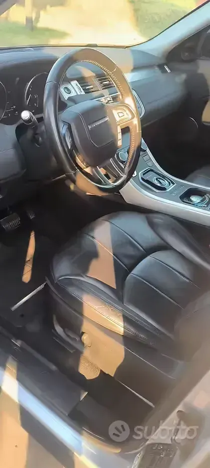 Usata Land Rover Range Rover evoque 150 CV (110 kW) 2018 SUV