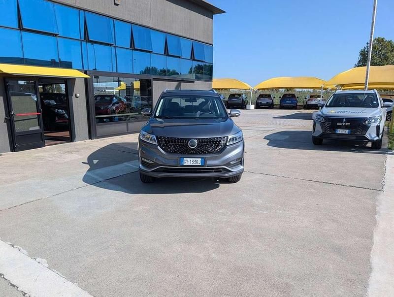 Nuova DFSK Glory 580 145 CV (106 kW) 2025 Grigio SUV