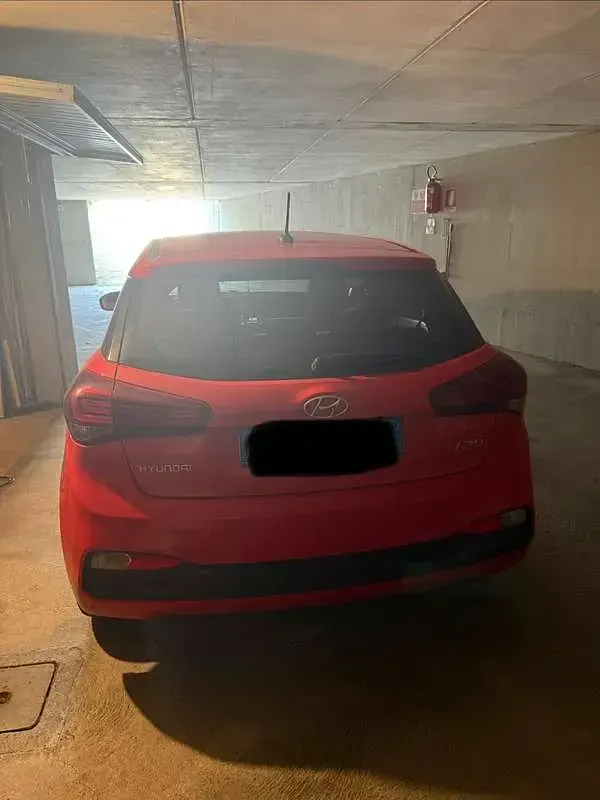 Usata Hyundai i20 Prime 84 CV (61 kW) 2019 Rosso Utilitaria