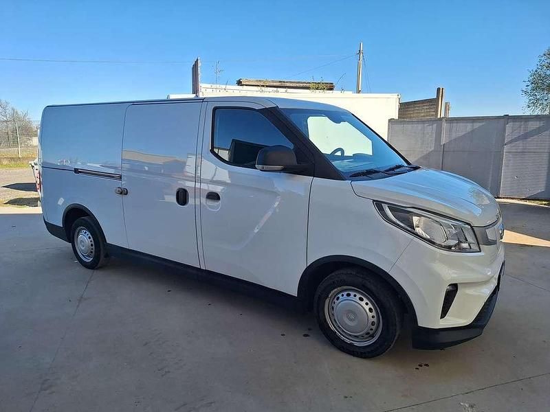 Usata Maxus eDeliver 3 39 kW (54 CV) 2023 Bianco Furgone