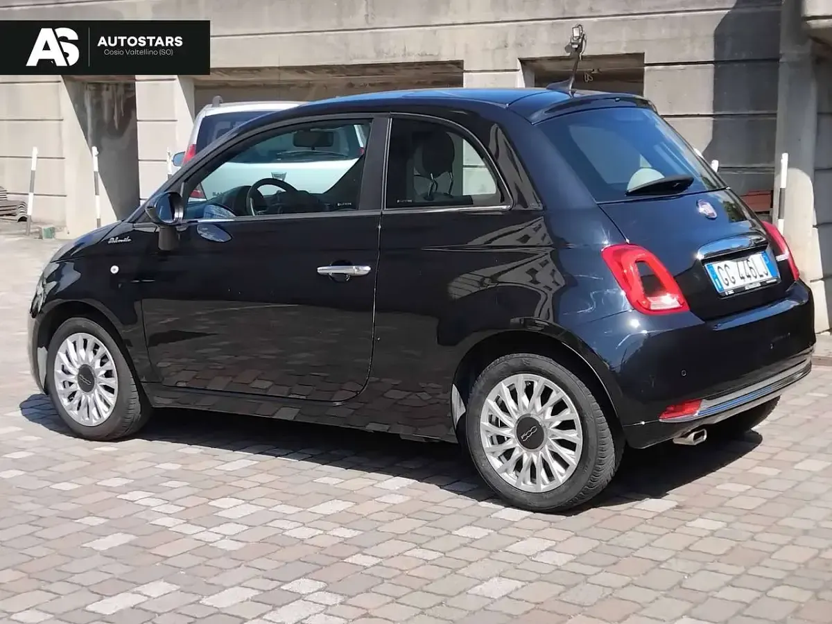 Usata Fiat 500 Dolcevita 69 CV (50 kW) 2021 Nero Utilitaria