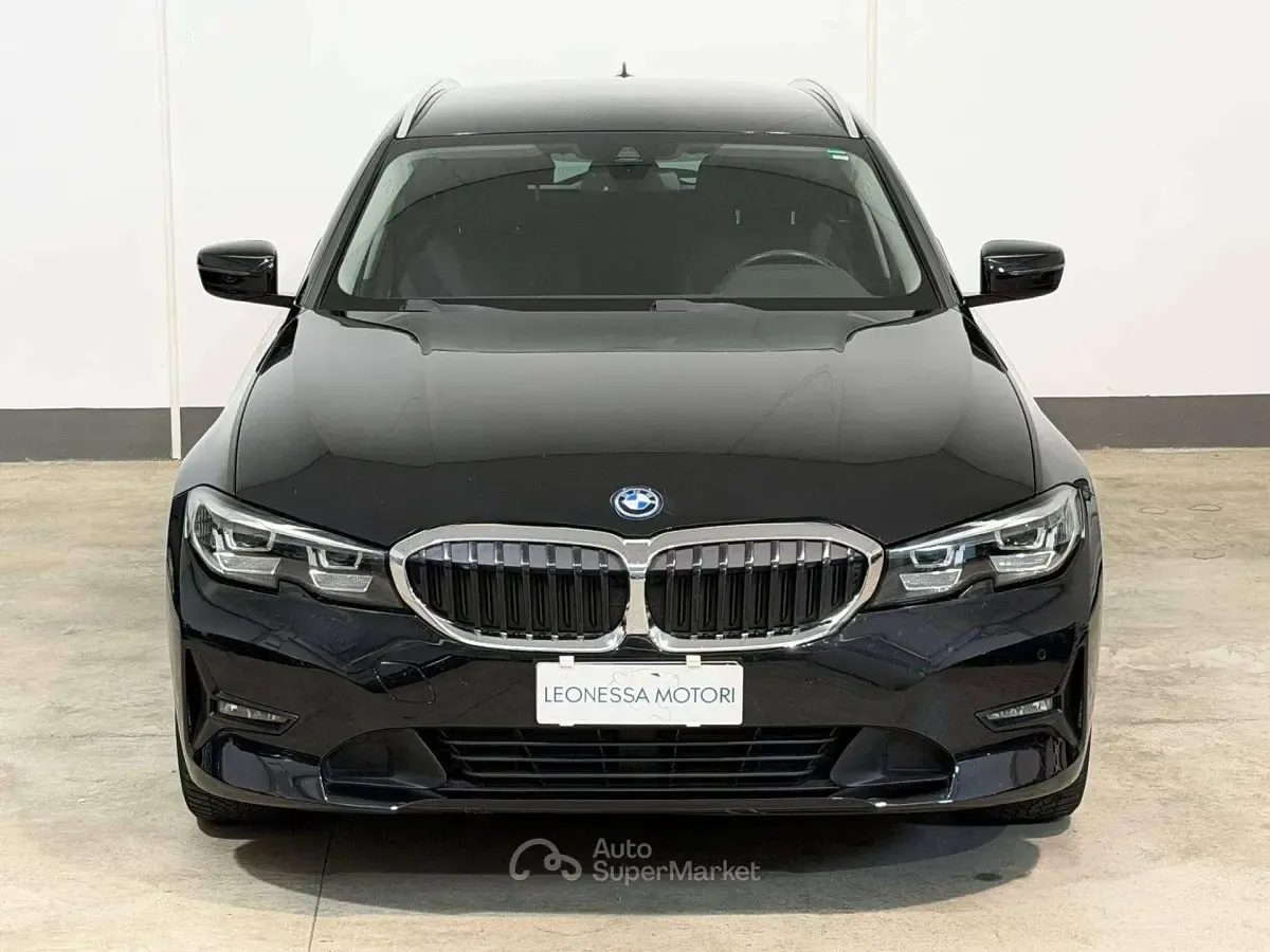 Usata BMW 320 163 CV (119 kW) 2022 Nero Station wagon