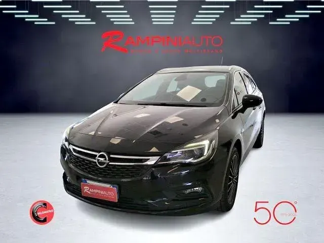 Usata Opel Astra 110 CV (80 kW) 2018 Nero Station wagon