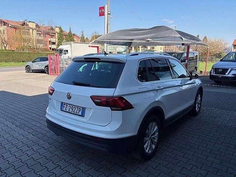 Usata VW Tiguan Business 131 CV (96 kW) 2020 Bianco pastello SUV
