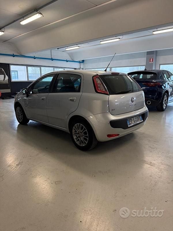 Usata Fiat Punto Evo S 75 CV (55 kW) 2012 Grigio Utilitaria