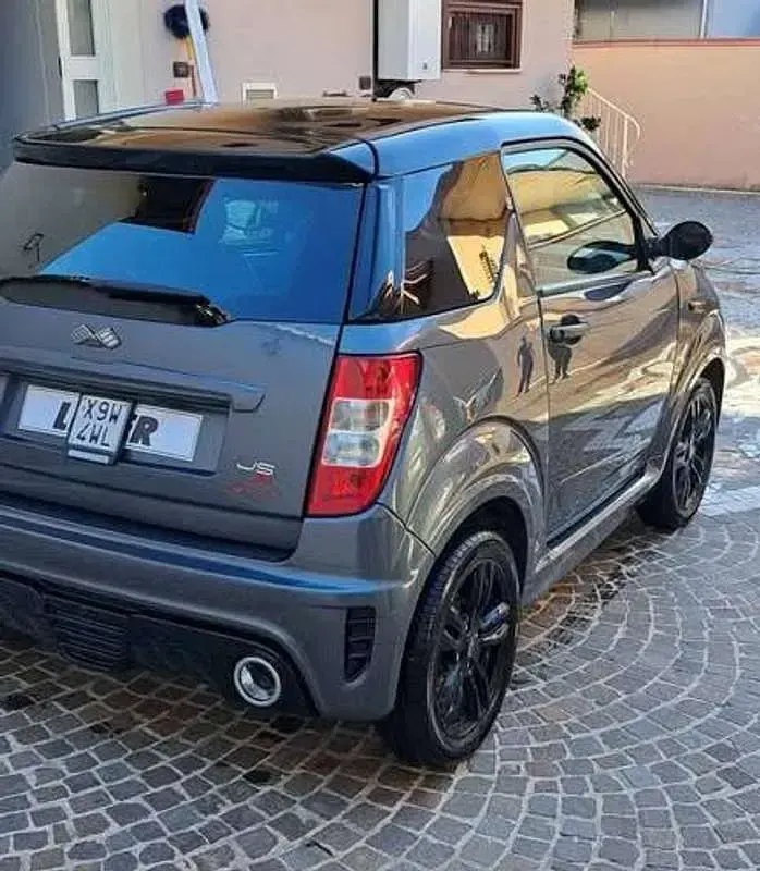 Usata Ligier JS50 35 CV (25 kW) 2022 Grigio Utilitaria