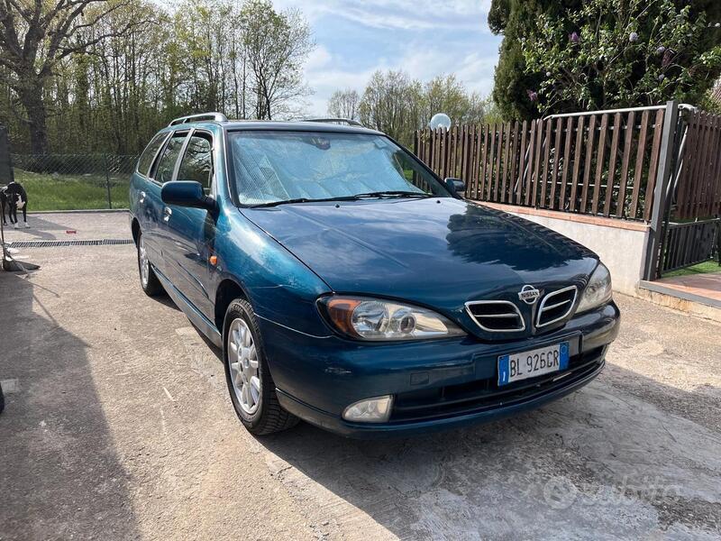 Usato 2000 Nissan Primera LPG_Hybrid (700 €)