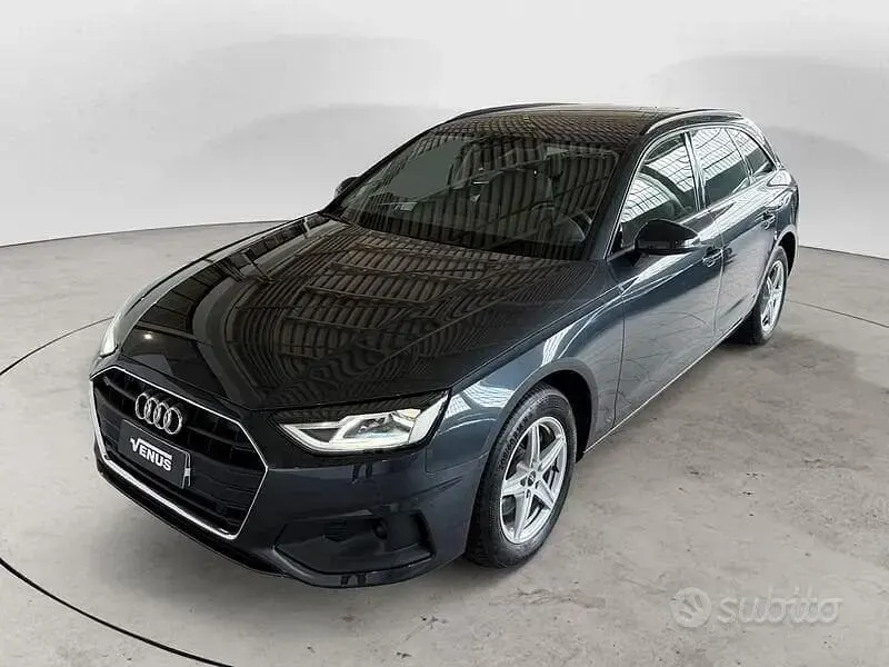 Usata Audi A4 Advanced Plus 163 CV (119 kW) 2021 Grigio Station wagon