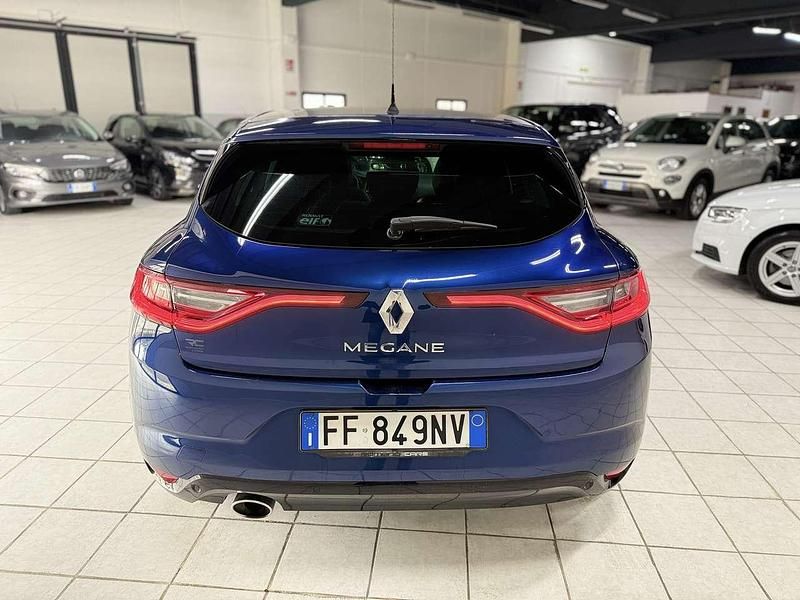 Usata Renault Mégane IV Bose Edition 110 CV (80 kW) 2016 Blu/azzurro Berlina