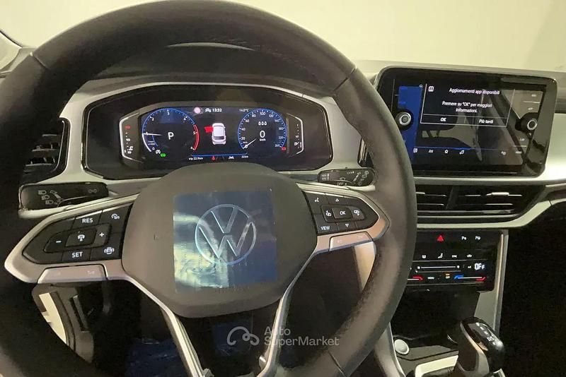 Nuova VW T-Roc Edition 150 CV (110 kW) 2026 Beige SUV