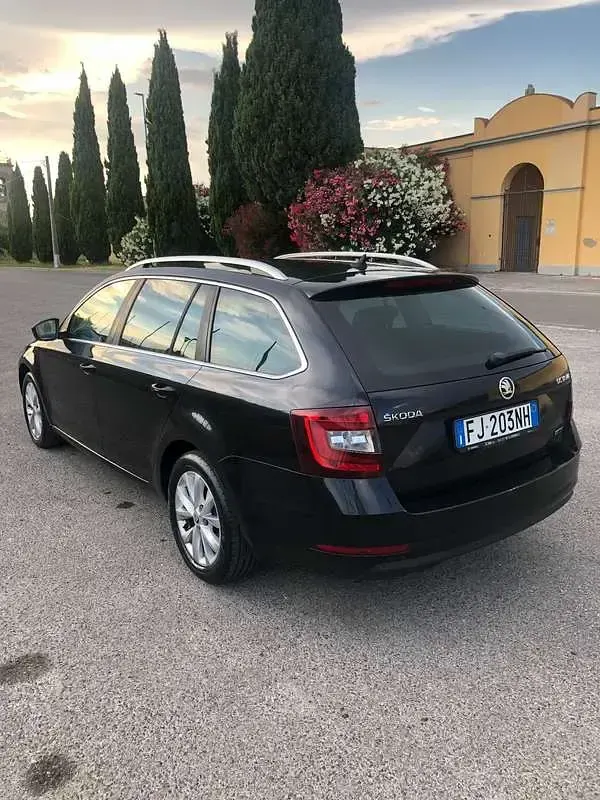 Usata Skoda Octavia G-TEC Executive 110 CV (80 kW) 2017 Station wagon