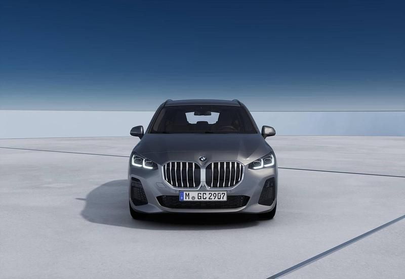 Nuova BMW 220 Active Tourer M Sport 150 CV (110 kW) 2026 Monovolume