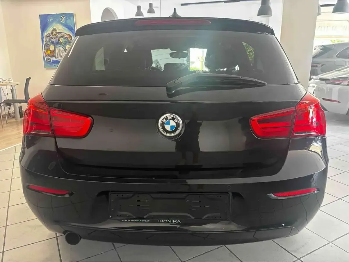 Usata BMW 116 Advantage 109 CV (80 kW) 2016 Nero Utilitaria