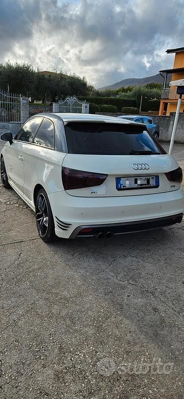 Usata Audi A1 Ambition 185 CV (136 kW) 2012 Bianco Utilitaria