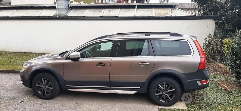 Usata Volvo XC70 2011 Marrone Station wagon