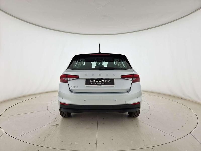 Usata Skoda Fabia 95 CV (69 kW) 2025 Argento brillante metallizzato Utilitaria