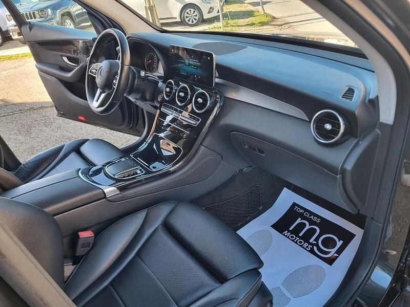 Usata Mercedes GLC220 194 CV (142 kW) 2019 Grigio SUV