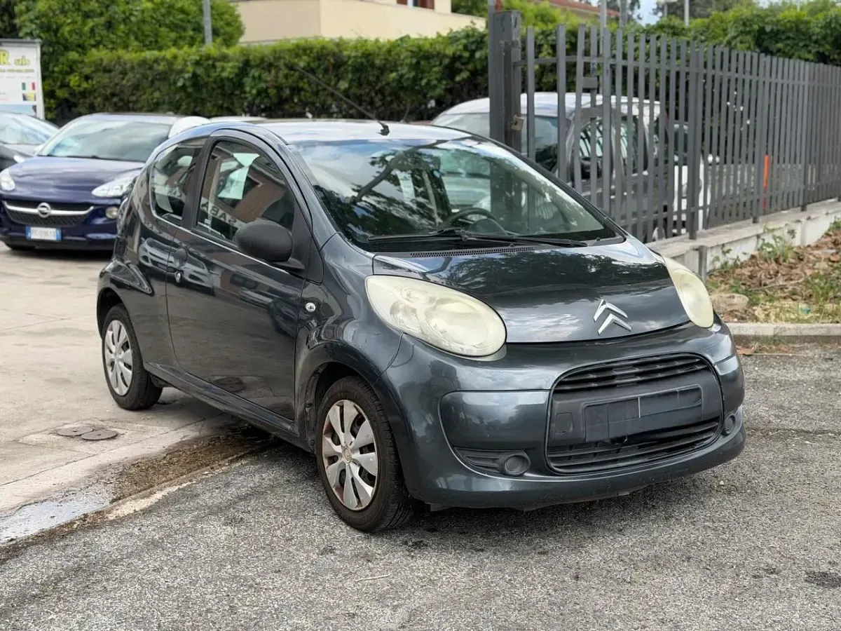 Usata Citroën C1 68 CV (50 kW) 2010 Argento Utilitaria