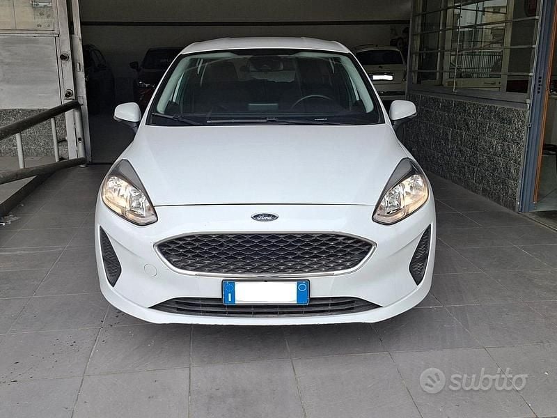 Usata Ford Fiesta 86 CV (63 kW) 2019 Bianco Utilitaria