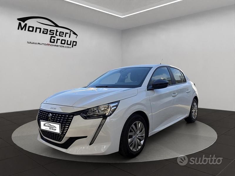Usata Peugeot 208 Active 102 CV (75 kW) 2023 Bianco Utilitaria