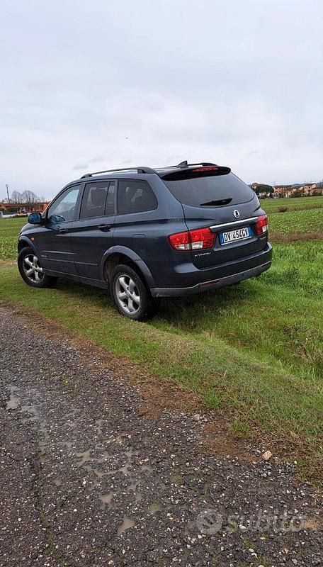 Usata Ssangyong (KGM) Kyron 2009 Blu SUV