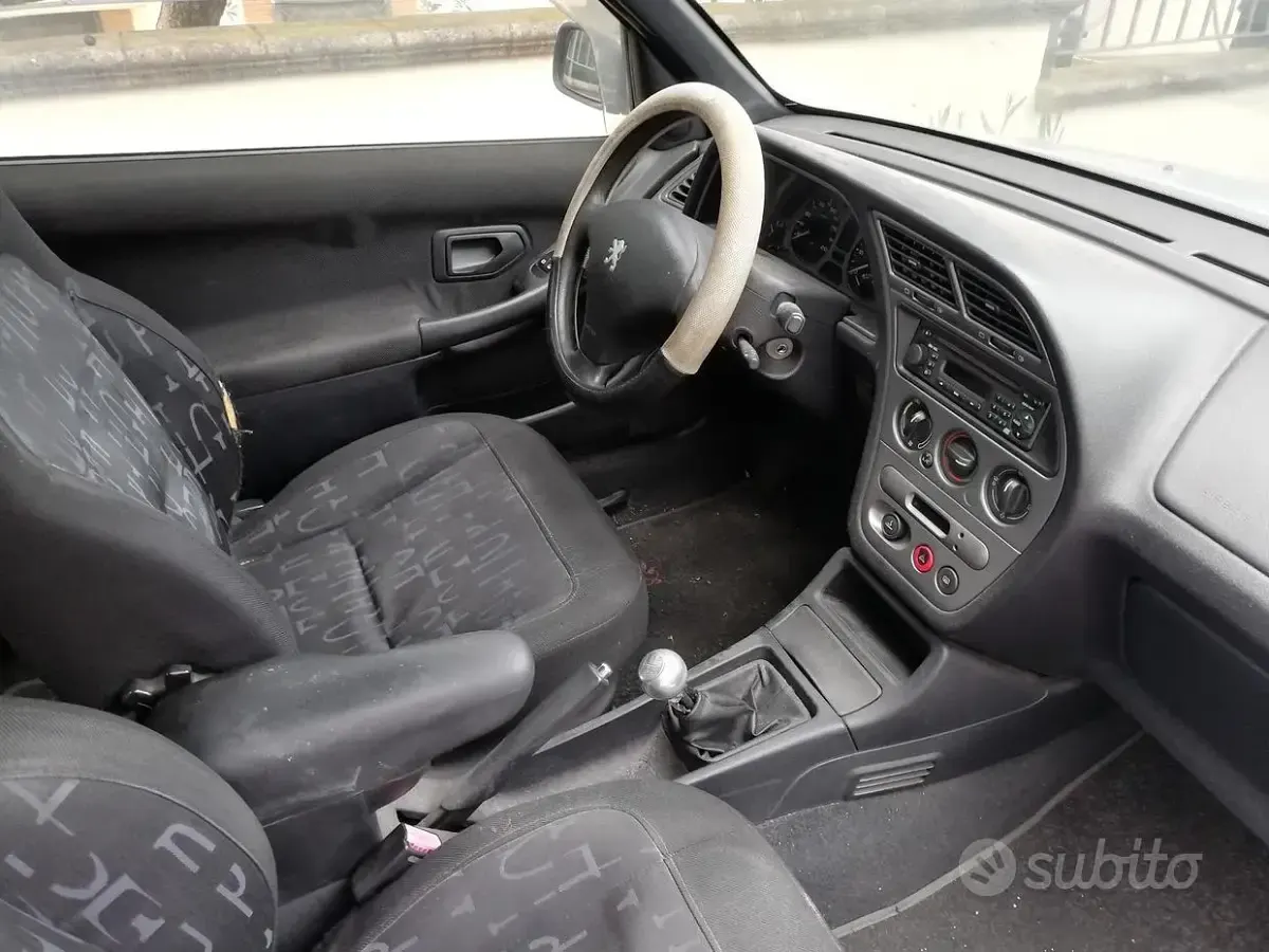 Occasion Peugeot 306 90 PK (66 kW) 2000 Grijs Sedan