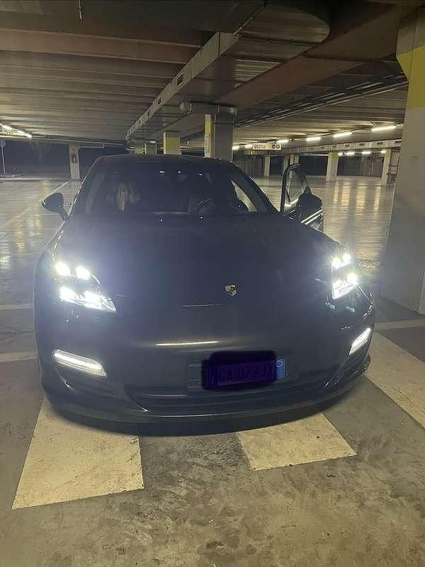 Usata Porsche Panamera 333 CV (244 kW) 2013 Berlina