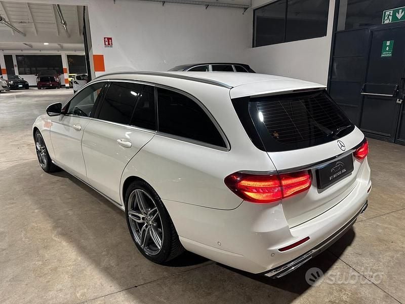 Usata Mercedes E200 150 CV (110 kW) 2017 Bianco Berlina