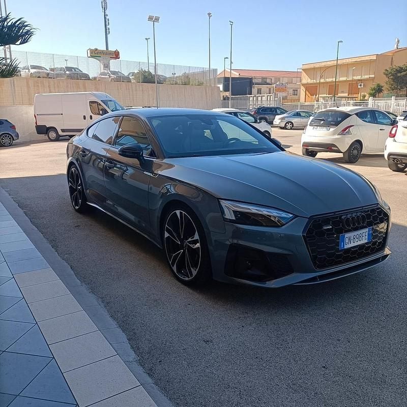 Usata Audi A5 204 CV (150 kW) 2023 Grigio Coupé