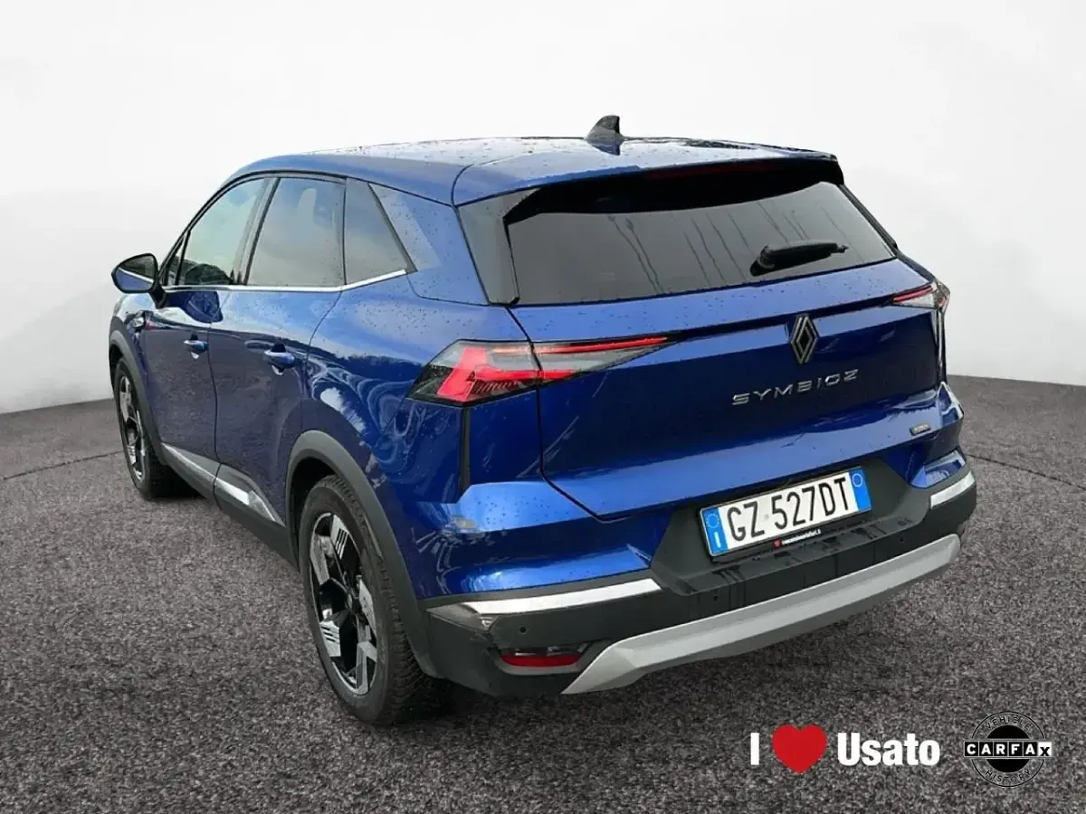 Usata Renault Clio Iconic 143 CV (105 kW) 2025 Blu Utilitaria