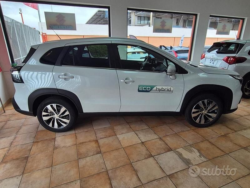 Nuova Suzuki SX4 S-Cross 129 CV (94 kW) 2025 Bianco SUV