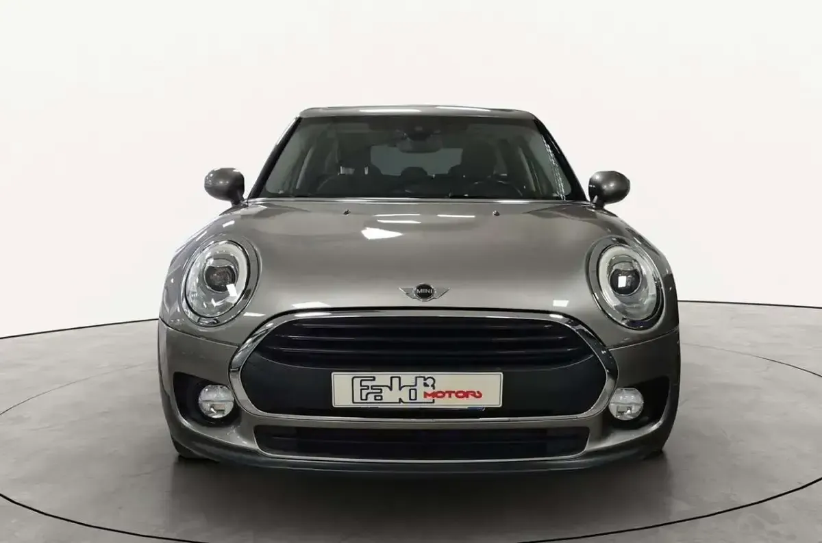 Usata Mini One D Clubman Business 116 CV (85 kW) 2017 Grigio Station wagon