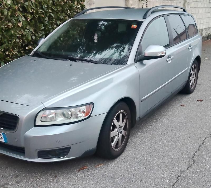 Usata Volvo V50 2010 Grigio Station wagon
