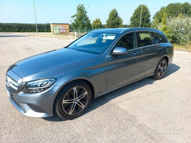 Grigio Usata 2020 Mercedes C220 Business Station wagon | 18.500 € (Ottimo prezzo) - Immagine 1/4