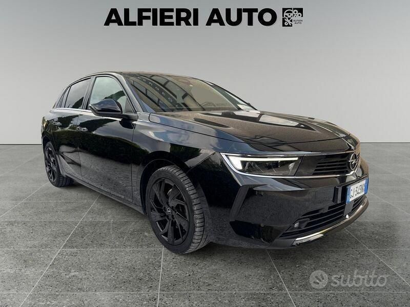 Usata Opel Astra Business Elegance 131 CV (96 kW) 2022 Nero Berlina