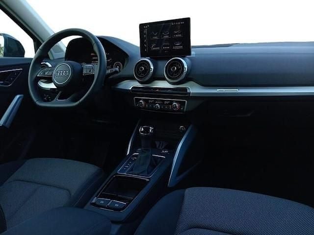 Nuova Audi Q2 Advanced Plus 150 CV (110 kW) 2025 Grigio manhattan metallizzato SUV