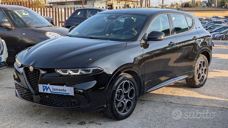 Usata Alfa Romeo Tonale Sprint 131 CV (96 kW) 2025 Nero SUV
