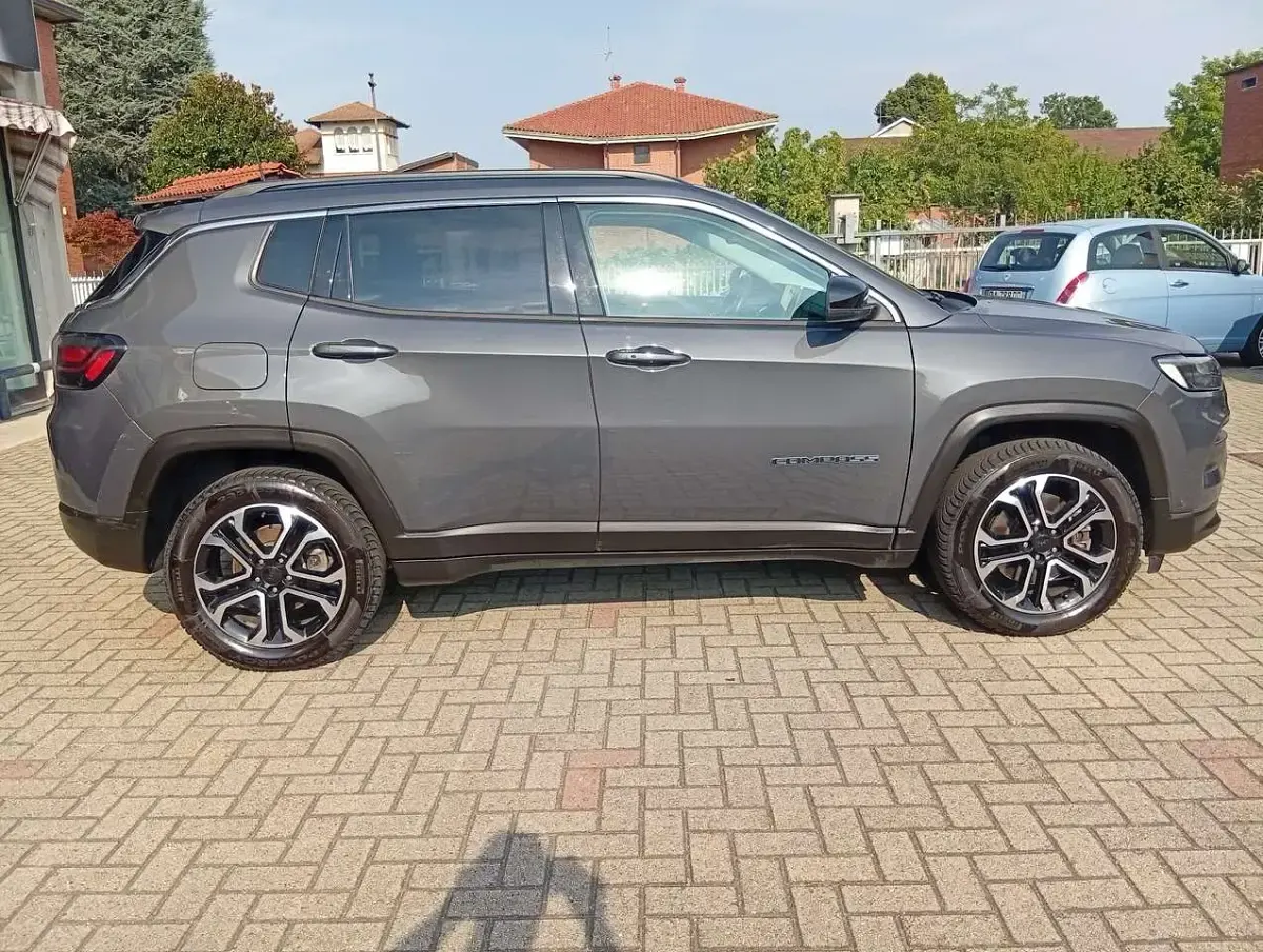 Usata Jeep Compass Limited 131 CV (96 kW) 2022 Grigio SUV