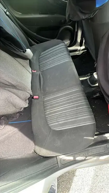 Usata Fiat Punto Active 69 CV (50 kW) 2012 Utilitaria