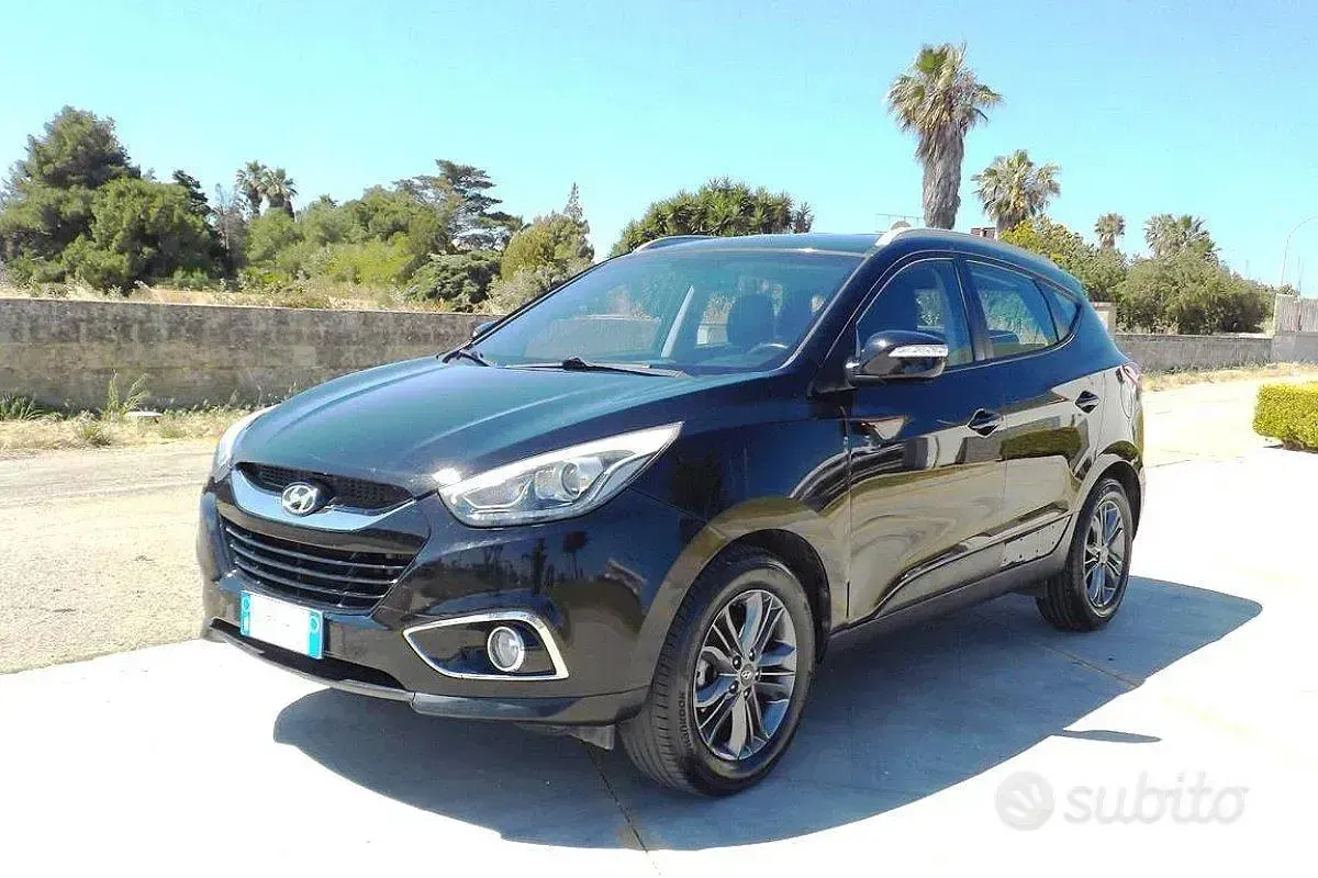 Usata Hyundai ix35 Xpossible 115 CV (84 kW) 2014 Nero SUV