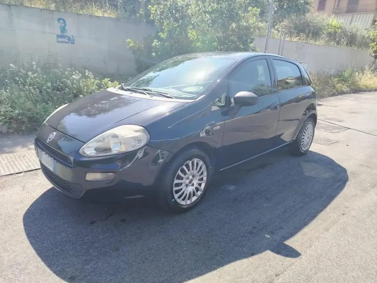 Usata Fiat Punto Evo Emotion 90 CV (66 kW) 2010 Nero Utilitaria